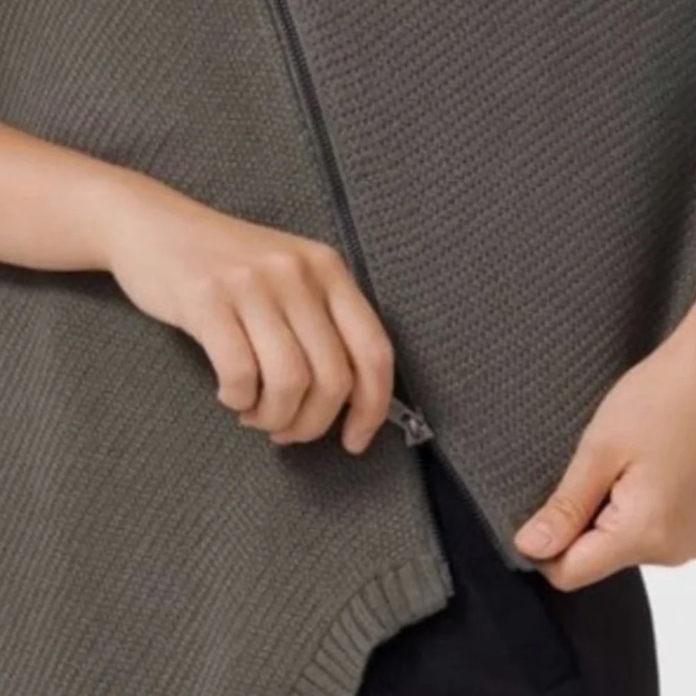 Lululemon On The Go Poncho One Size Grey Sage 2-Way Zip Sweater Asymmetrical O/S - Picture 6 of 7